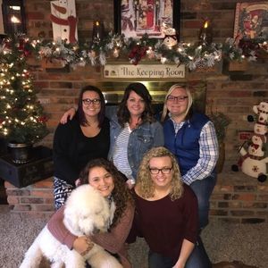 Meet your Posher, Ashley